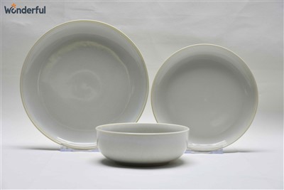 Dinnéar Bán Stoneware